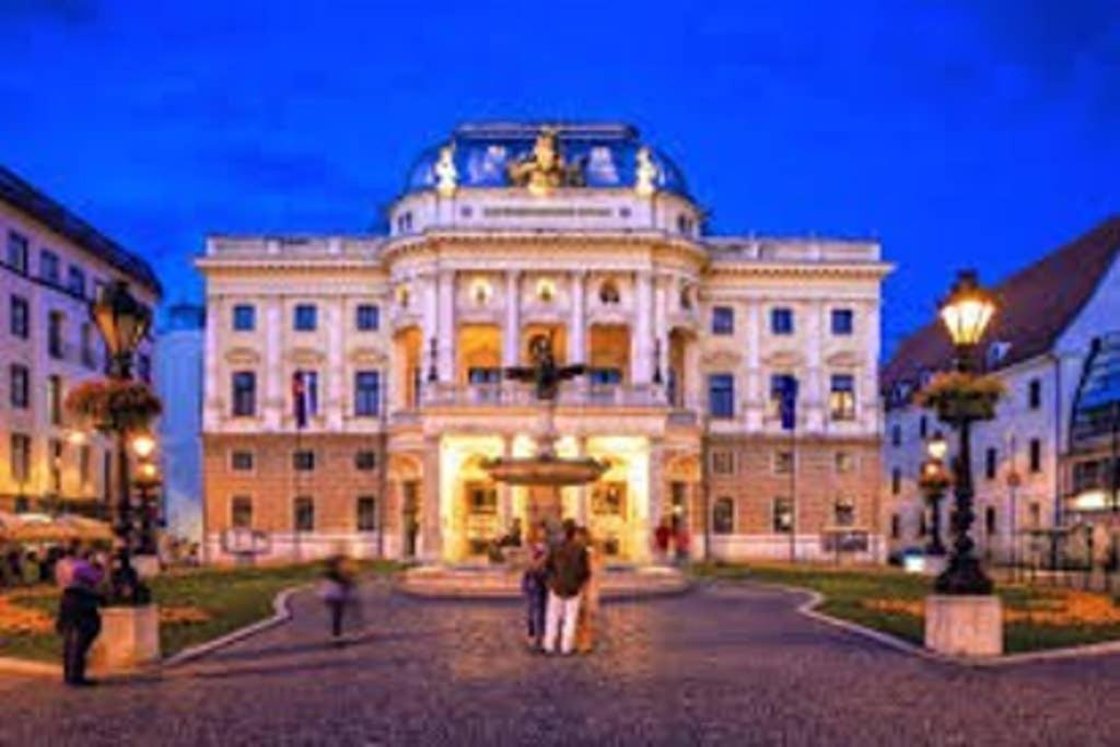 Vip In Old Town With Free Parking Apartmán *